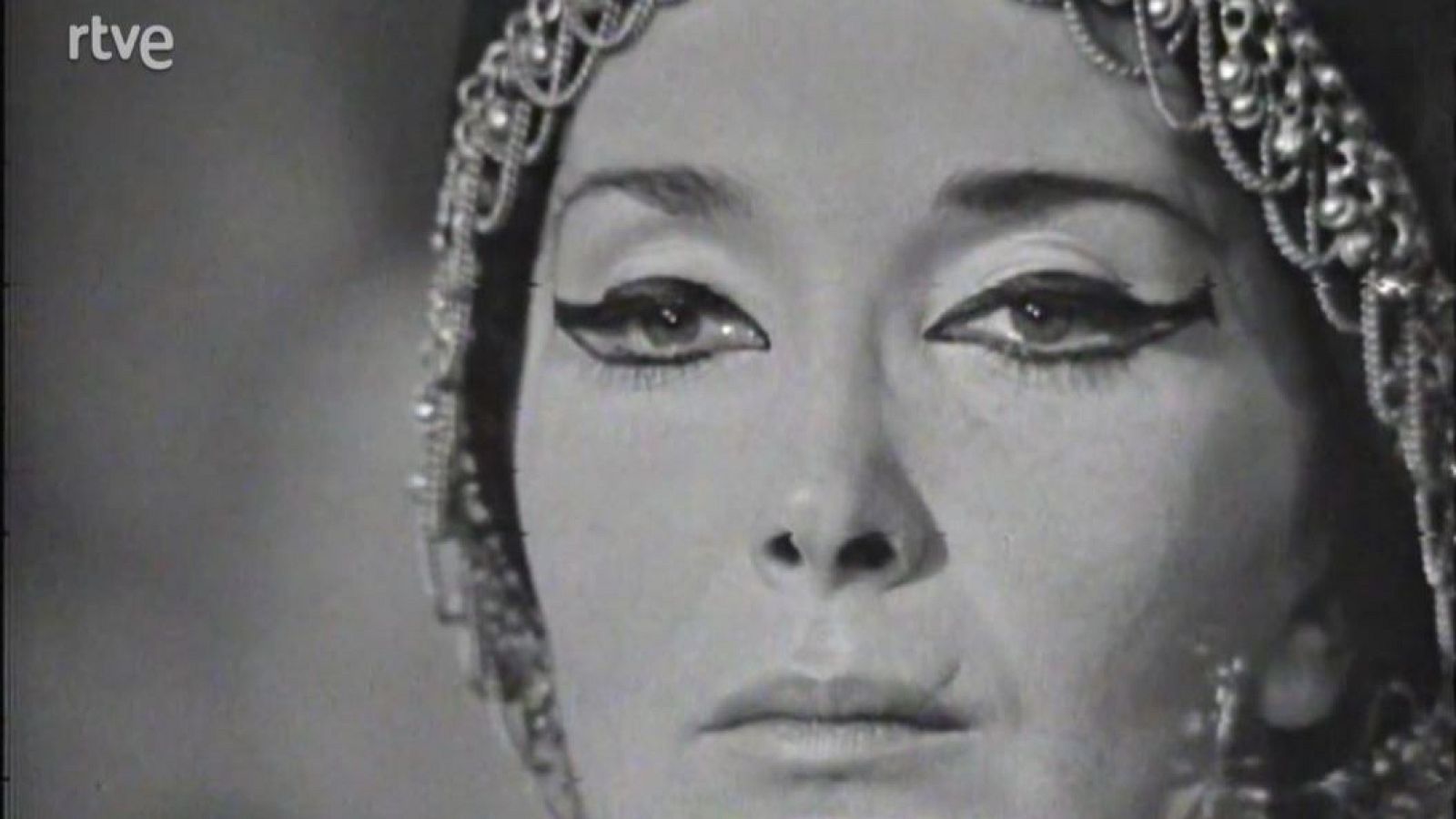 Arxiu TVE Catalunya - Lletres catalanes - Salomé - Teatre a l'Arxiu | Veure