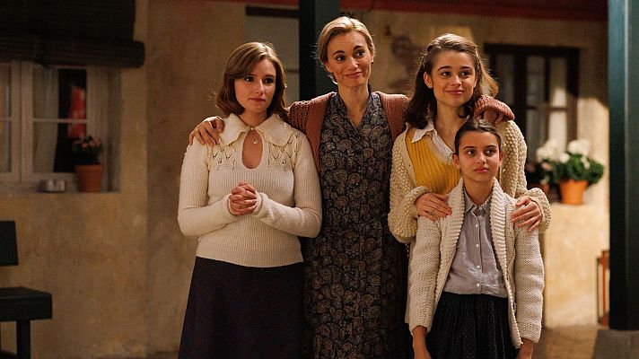 Salón de té La Moderna - Pablo se despide de su familia