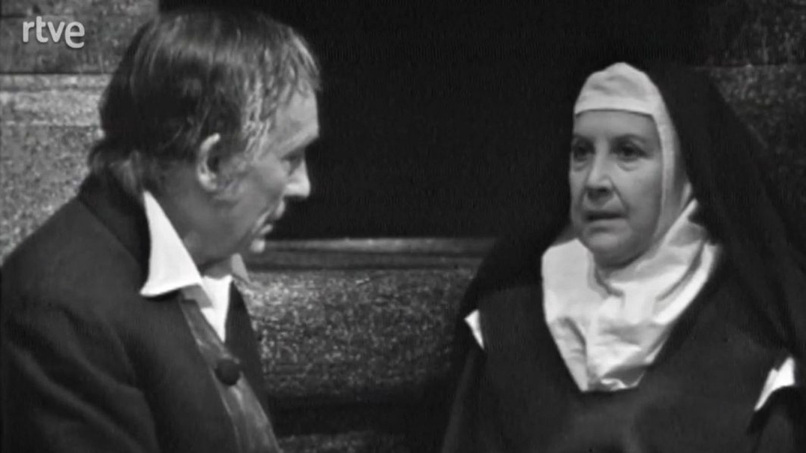 La familia de Alvareda - Capítulo 16 - La familia de Alvareda | Ver