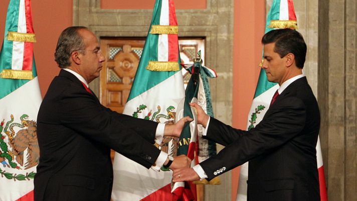 Telediario 1 - Enrique Peña Nieto asume la Presidencia de México