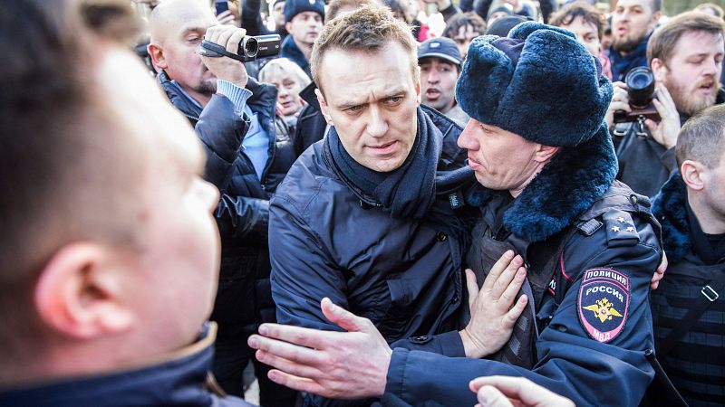 Érika Reija, excorresponsal de RTVE en Moscú, tras la muerte de Navalni: "Esto deja más huérfana a la oposición"