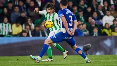 Betis - Alavs: resumen del partido de la 25 jornada de Liga | Primera