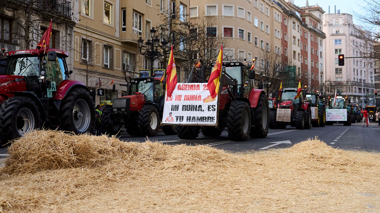 El campo mantiene sus protestas, a pesar de las medidas anunciadas por el ministro Planas