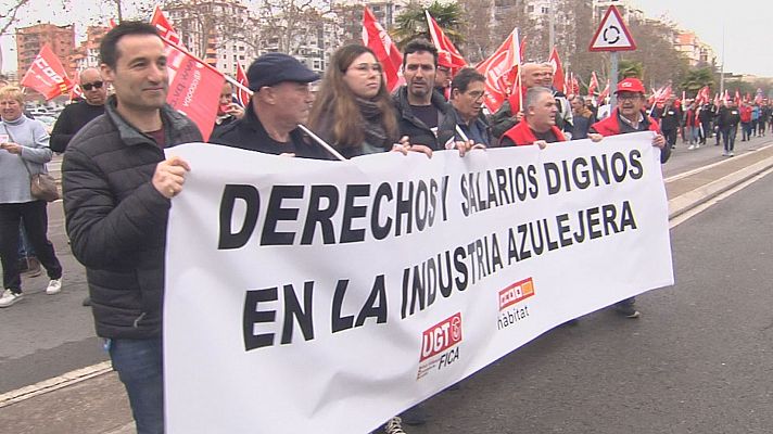 Treballadors del sector ceràmic protesten pel bloqueig en la negociació del conveni