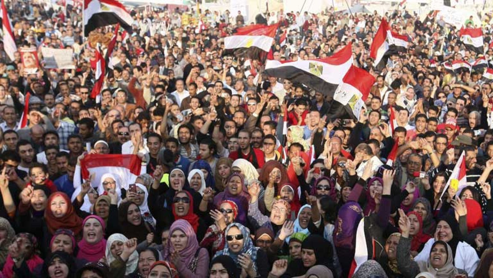 Apoyo masivo al presidente egipcio en las calles del Cairo