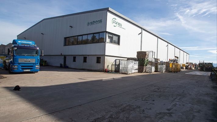 Telediario Fin de Semana - Dos muertos en un accidente laboral en una planta de reciclaje de A Cañiza, en Pontevedra