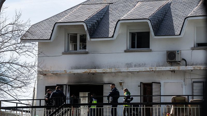 Dos mujeres muertas y otra en estado crítico tras el incendio en una residencia en Madrid