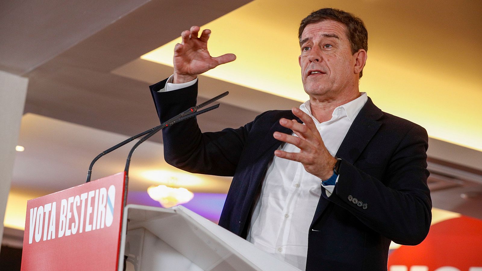 Besteiro (PSdG) reconoce su derrota: "Ningún cambio es fácil ni se consigue de un día para otro"