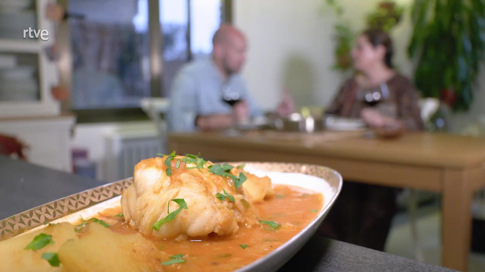 Receta de suquet de rape: el sabor del Mediterráneo | Ver