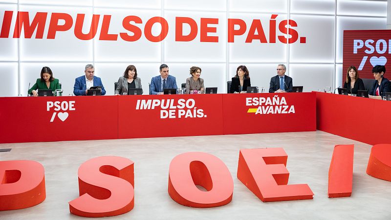El PSOE reconoce su "revs" en Galicia y lo desliga de la amnista - Telediario 1 | Ver