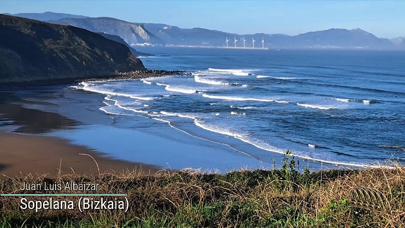 Intervalos de viento fuerte en Ampurdán, norte de Baleares y Estrecho - ver ahora