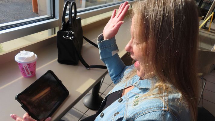 Telediario 2 - Los enfermos con ELA reclaman una ley que garantice su asistencia