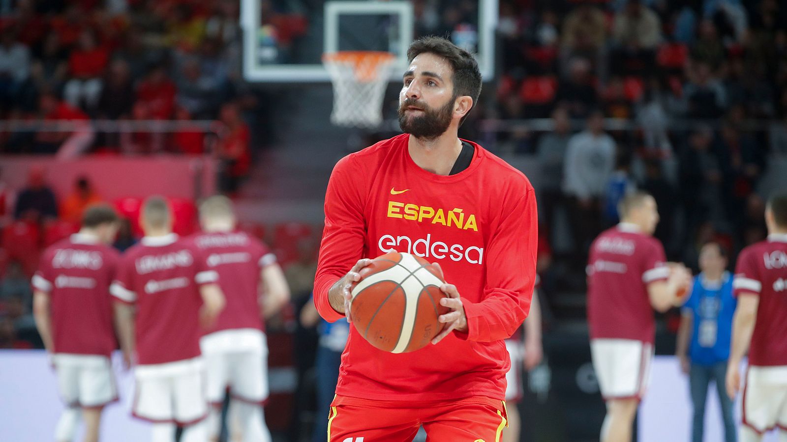 Gran ovación para Ricky Rubio en su regreso al baloncesto - Baloncesto en RTVE | Ver