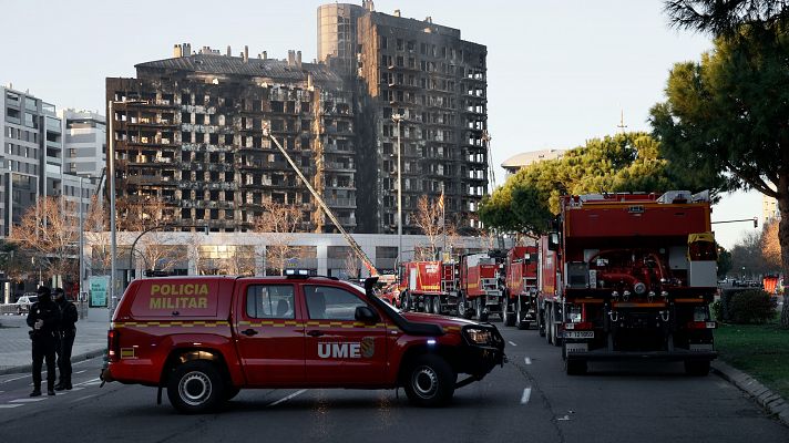 La hora de La 1 - Vicente, afectado por el incendio de Valencia: "Nos hemos quedado todos con lo puesto"