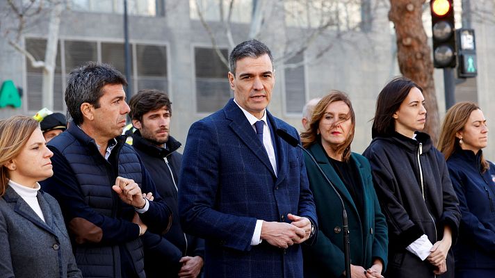 Sánchez incide en que en el incendio de Valencia \"la prioridad es la búsqueda de víctimas\" - Informativo 24h | Ver