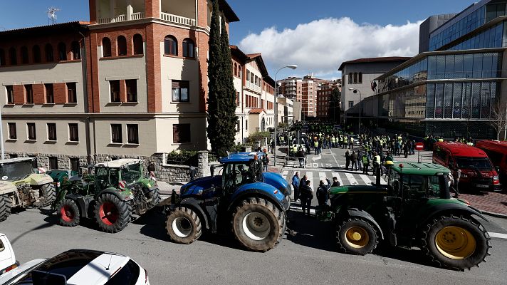 Los agricultores de Navarra y Teruel vuelven a las calles