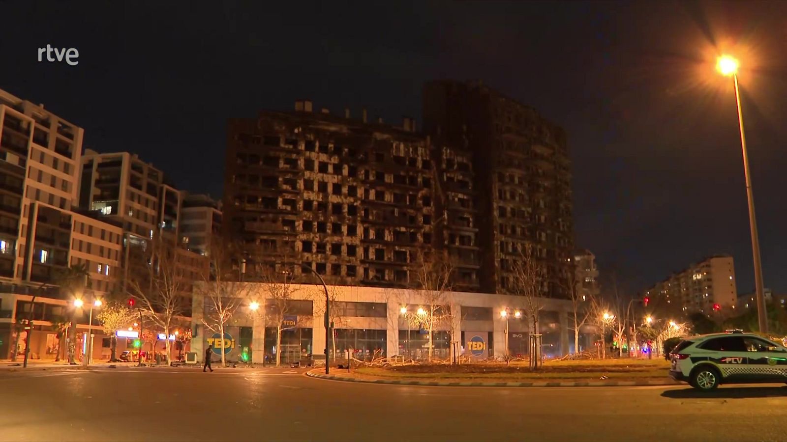 Avance informativo - Devastador incendio en Valencia - 23/02/24 - Lengua de signos - ver ahora