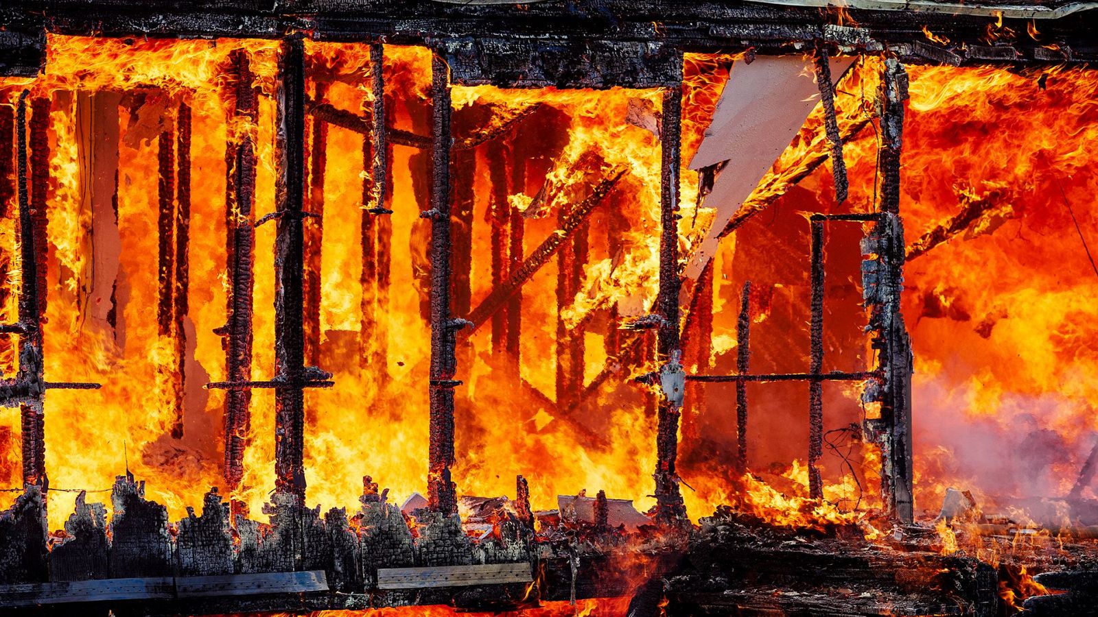 Informe Semanal - Infierno en Valencia | Ver