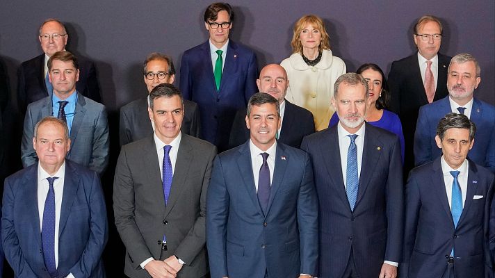 Telediario Fin de Semana - España desarrollará un modelo de lenguaje de inteligencia artificial en las lenguas del Estado