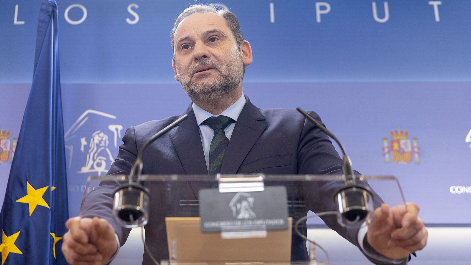 Ábalos desoye el 'ultimátum' del PSOE y pasa a ser diputado del Grupo Mixto - Telediario 2 | Ver