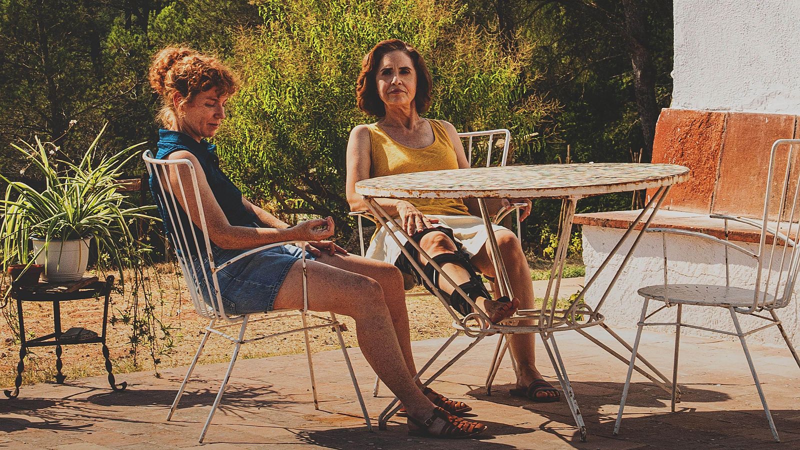 'Los pequeños amores', clip exclusivo con Adriana Ozores y María Vázquez - Somos cine | Ver