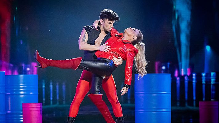 Baila como puedas - Vachiano y Lydia Lozano, porté al ritmo de "Toxic"