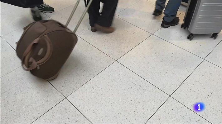 Telediario 1 - Un funcionario parisino denuncia el robo de un USB con información sobre los Juegos Olímpicos