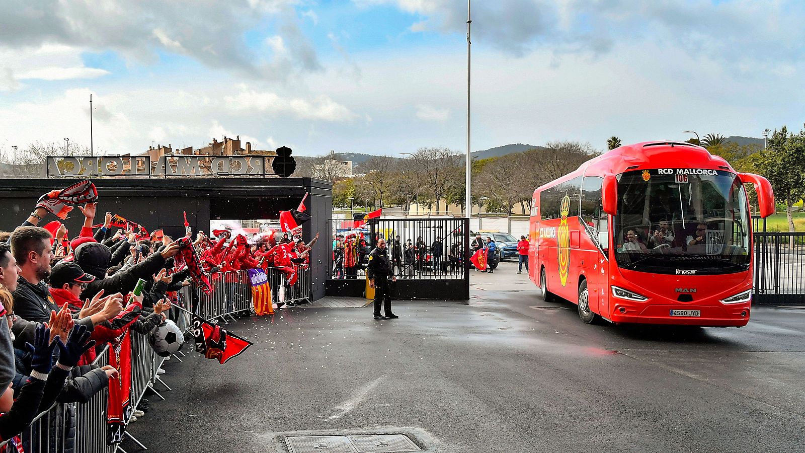 El Mallorca celebra el pase a la final de Copa: "Lo merecemos"