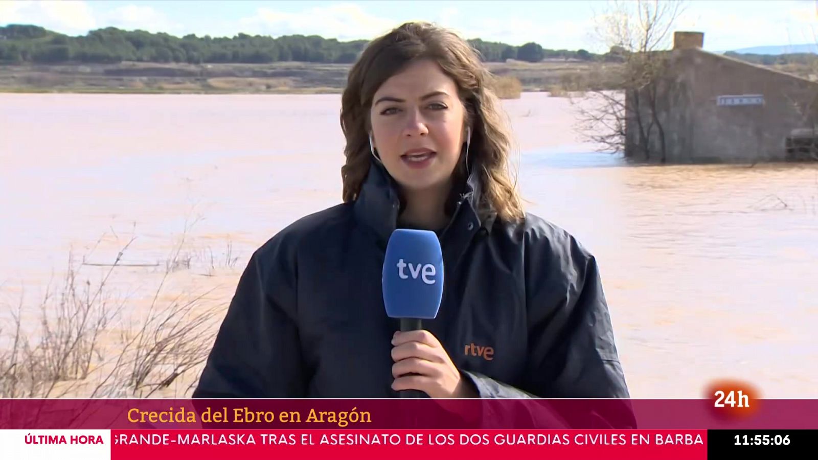 La crecida del Ebro llega a la ribera alta con 2.000 metros cúbicos por segundo