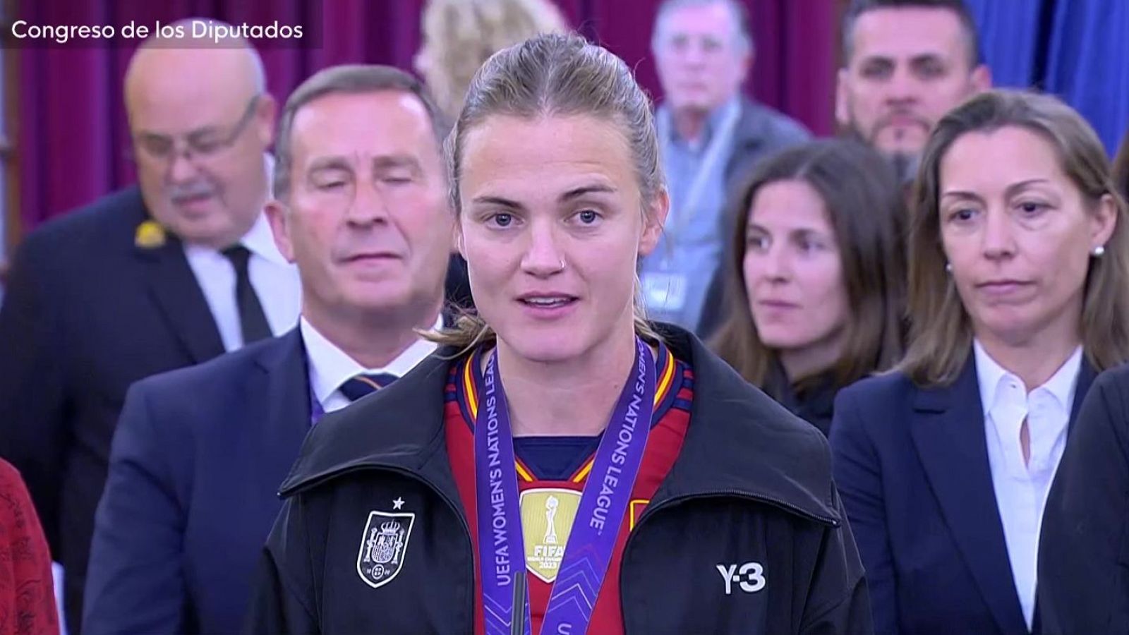 España - Francia: Irene Paredes reclama apoyo al deporte femenino