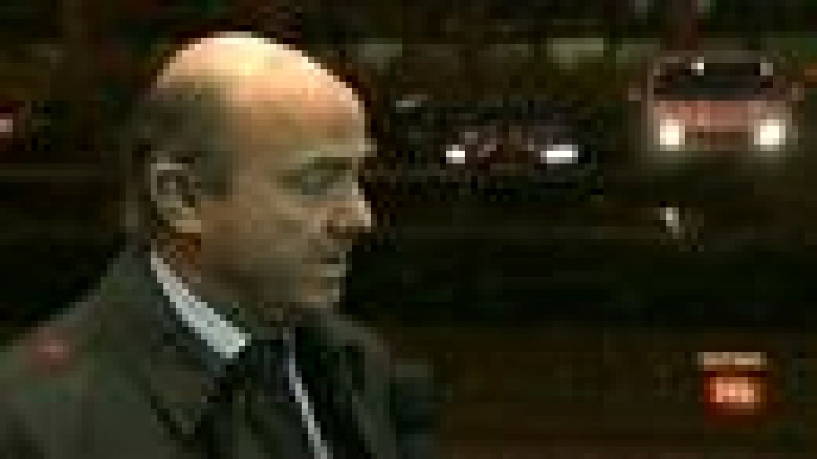 España pide formalmente los 37.000 millones de euros para la reestructuración bancaria | Ver