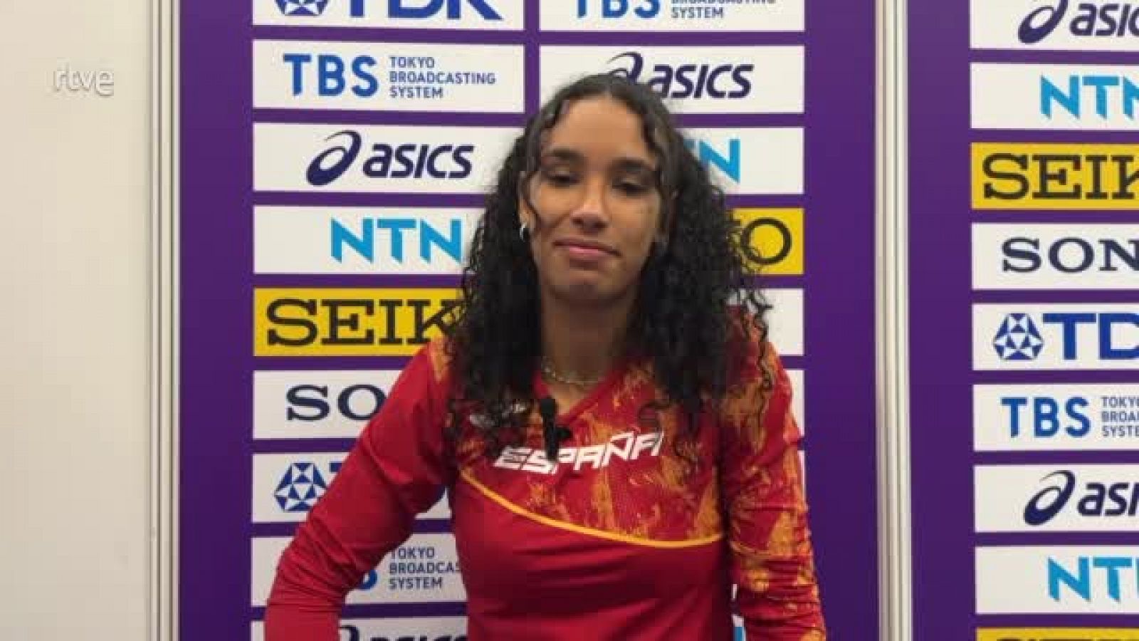 Mundiales Atletismo Glasgow: María Vicente explica su lesión