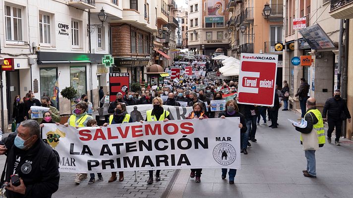 Telediario 1 - Las cuencas mineras de Teruel salen a la calle para reclamar una sanidad rural digna