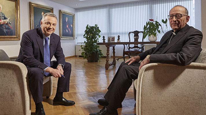 Plano general - Juan José Omella