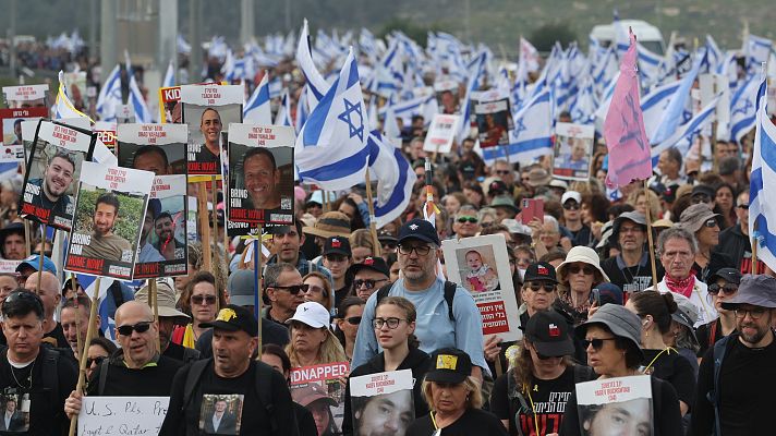 Telediario Fin de Semana - Las familias de los rehenes llegan a Jerusalén