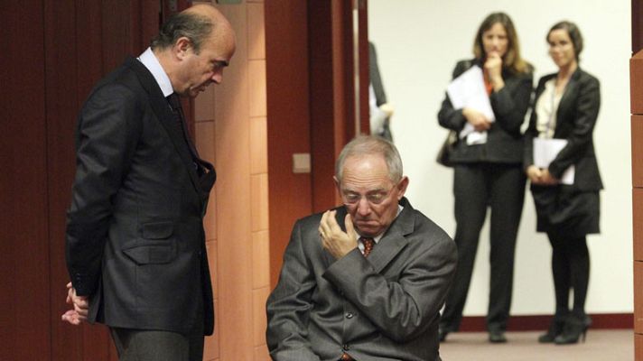 Telediario 1 - La UE acude muy dividida a la reunión que debe definir el nuevo supervisor bancario europeo