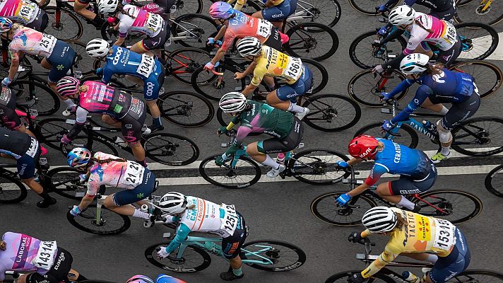 Ciclismo - El ciclismo femenino se profesionaliza en España para 2024