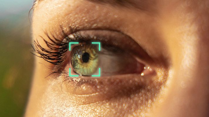 Telediario 1 - ¿Por qué es tan delicado vender la información biométrica de nuestro iris?