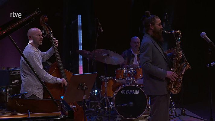 Las noches del Monumental - Moisés P. Sánchez "Dedication II"