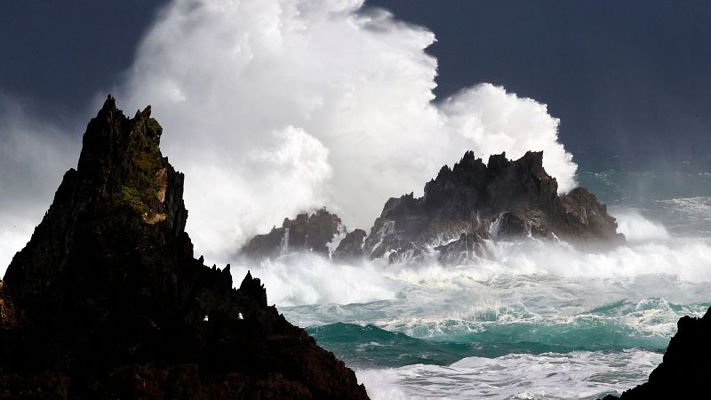 Nevadas significativas en montañas de la mitad norte peninsular - El tiempo | Ver