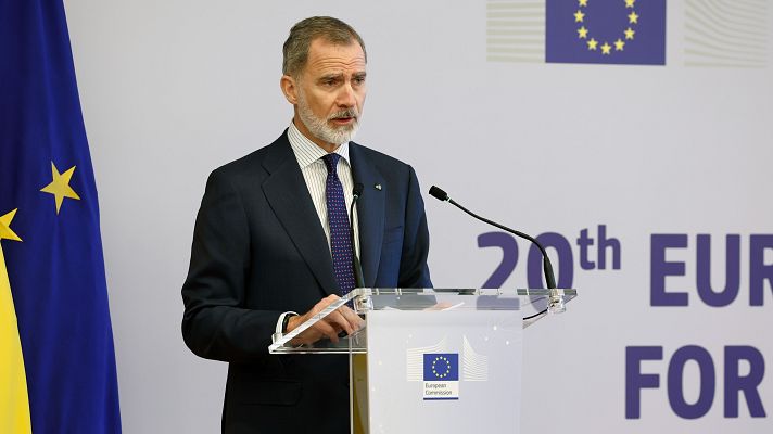 Telediario 2 - El rey llama a mejorar la situación de las víctimas y darles visibilidad: "Representan la grandeza de la democracia"