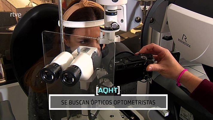 Se buscan ópticos optometristas