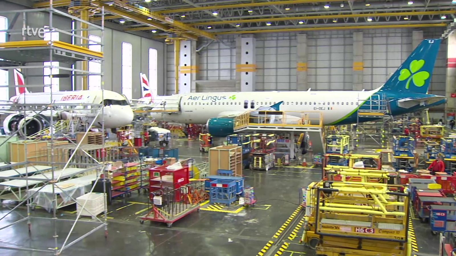 La ITV de los aviones - Aquí hay trabajo | Ver