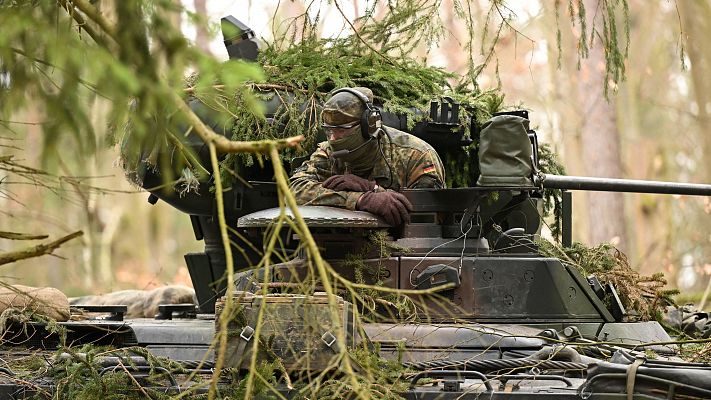 Telediario 1 - Alemania se plantea reactivar el servicio militar obligatorio