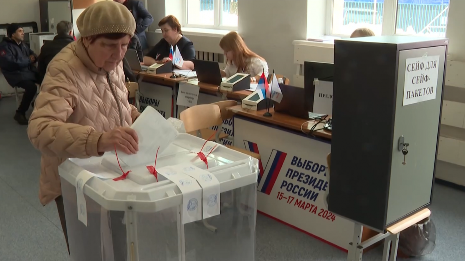 Los colegios electorales abren en el extremo Oriente ruso