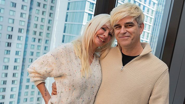 Telediario Fin de Semana - Nebulossa estrena una versión de "Zorra" con Gloria Trevi en Nueva York