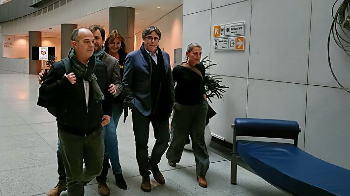 Telediario Fin de Semana - PSOE y Junts vuelven a reunirse en Suiza tras la amnistía