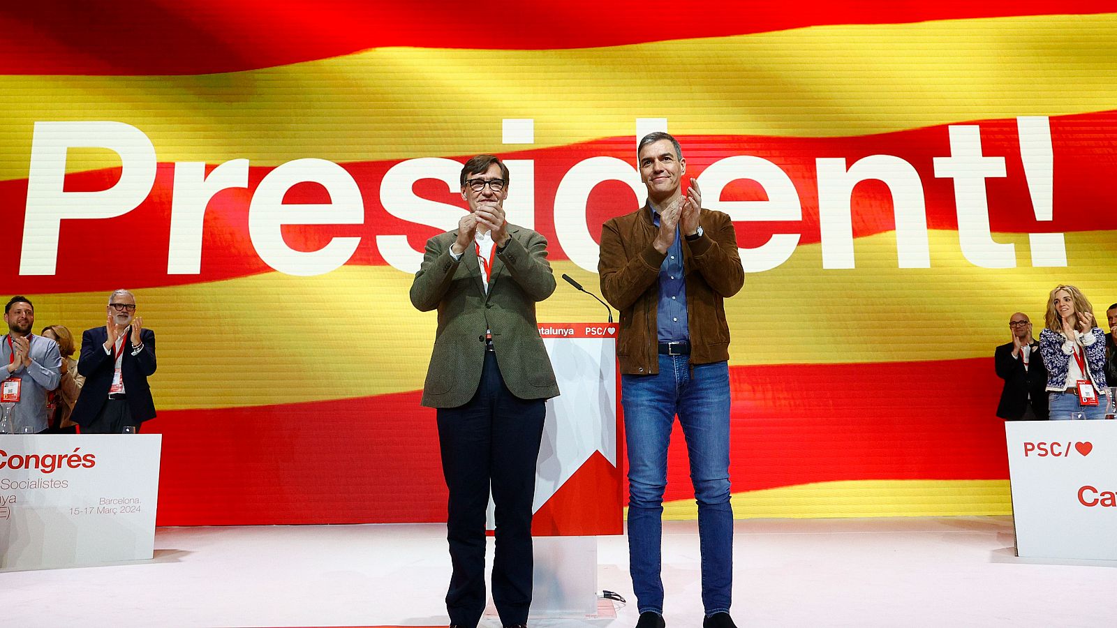Sánchez respalda a Illa como candidato del PSC en las catalanas