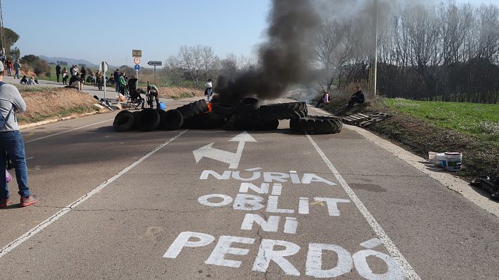 Telediario 2 - Los funcionarios vuelven a bloquear las cárceles catalanas