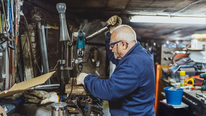 Telediario 1 - Se duplican las jubilaciones demoradas en los dos últimos años